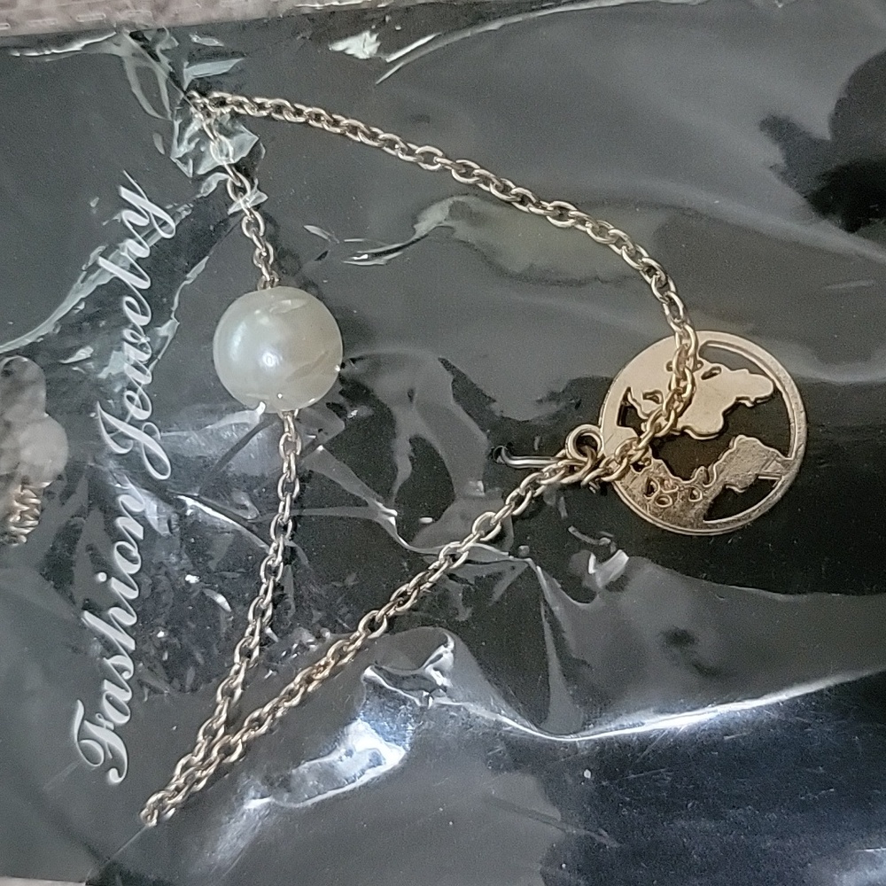 Fashion Jewelry Necklace and Ring Set - Gold Color - Picture 2 of 5
